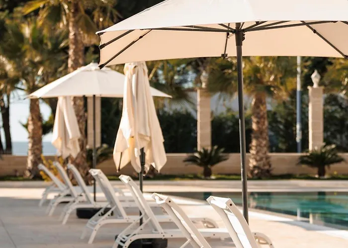 Amelia Mare 5* Golem (Tirana)