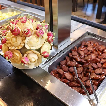 Ξενοδοχείο Amelia Mare 5*