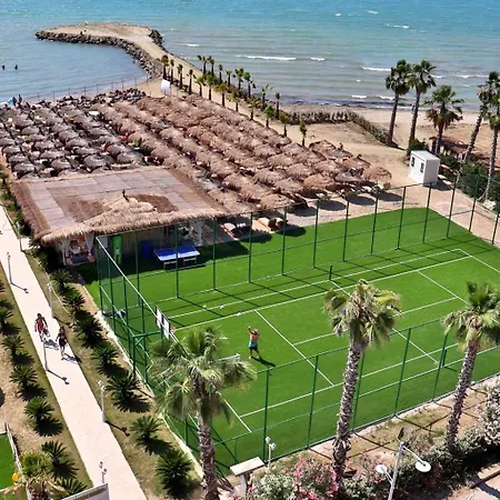 Ξενοδοχείο Amelia Mare 5*