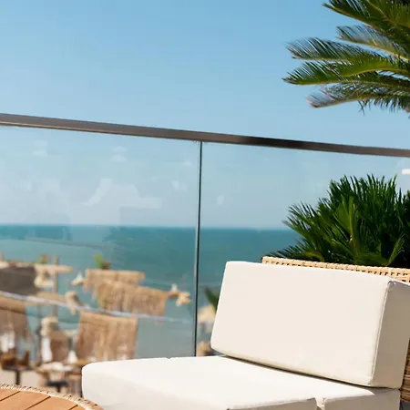 Ξενοδοχείο Amelia Mare 5*