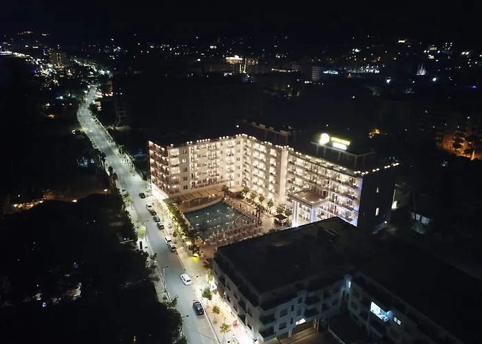 Amelia Mare Hotel Golem (Tirana)