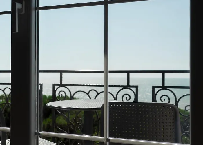 Hotel Amelia Mare Golem (Tirana)